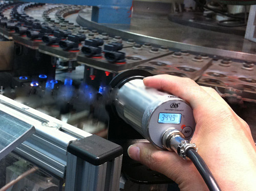 某工廠(chǎng)生產(chǎn)車(chē)間紅外測(cè)溫儀案例